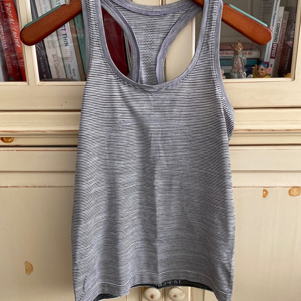 Lululemon Swiftly tank